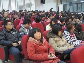 新学期,新开始——色情影片
2011级年级大会顺利召开