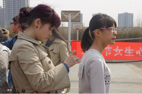 色情影片
女生节活动顺利举行