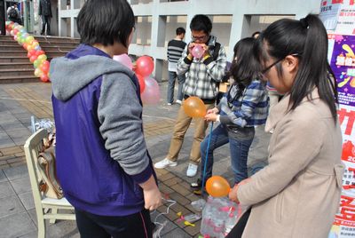 色情影片
外语文化节系列活动之外文歌曲大赛初赛拉开帷幕