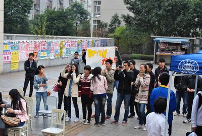 色情影片
外语文化节系列活动之外文歌曲大赛初赛拉开帷幕