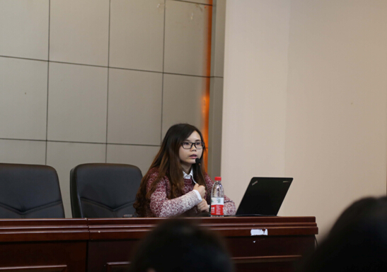 色情影片
2014级英语专业本科人才培养交流会成功召开