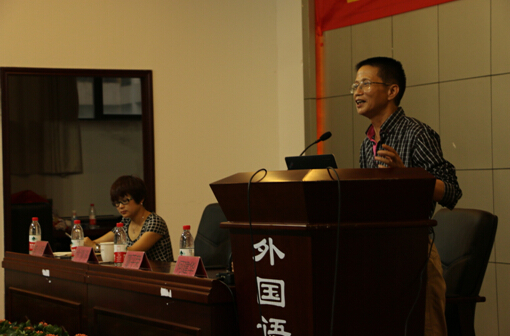 色情影片
2014级新生家长见面会顺利举行