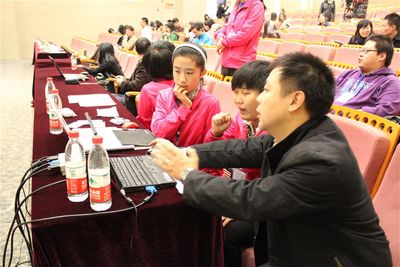 我们真正不能失去的,是你们—— 重庆市第二十二届大学生英语演讲比赛和“外研社杯”全国英语演讲大赛重庆赛区选拔赛举行